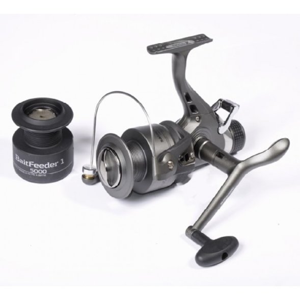 Катушка Salmo Sniper Baitfeeder 1 5000BR